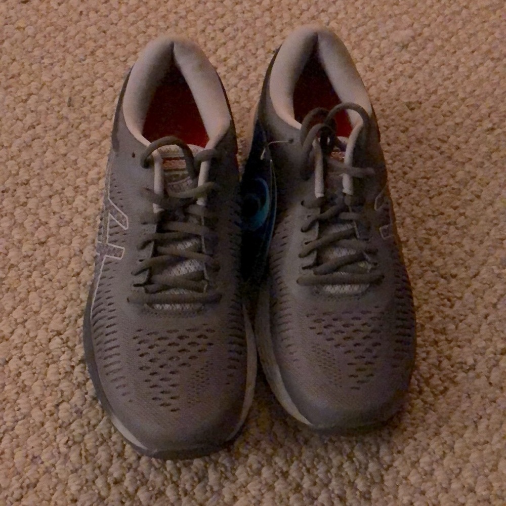 Woman’s size 7 guidance line ASICS grey sneakers